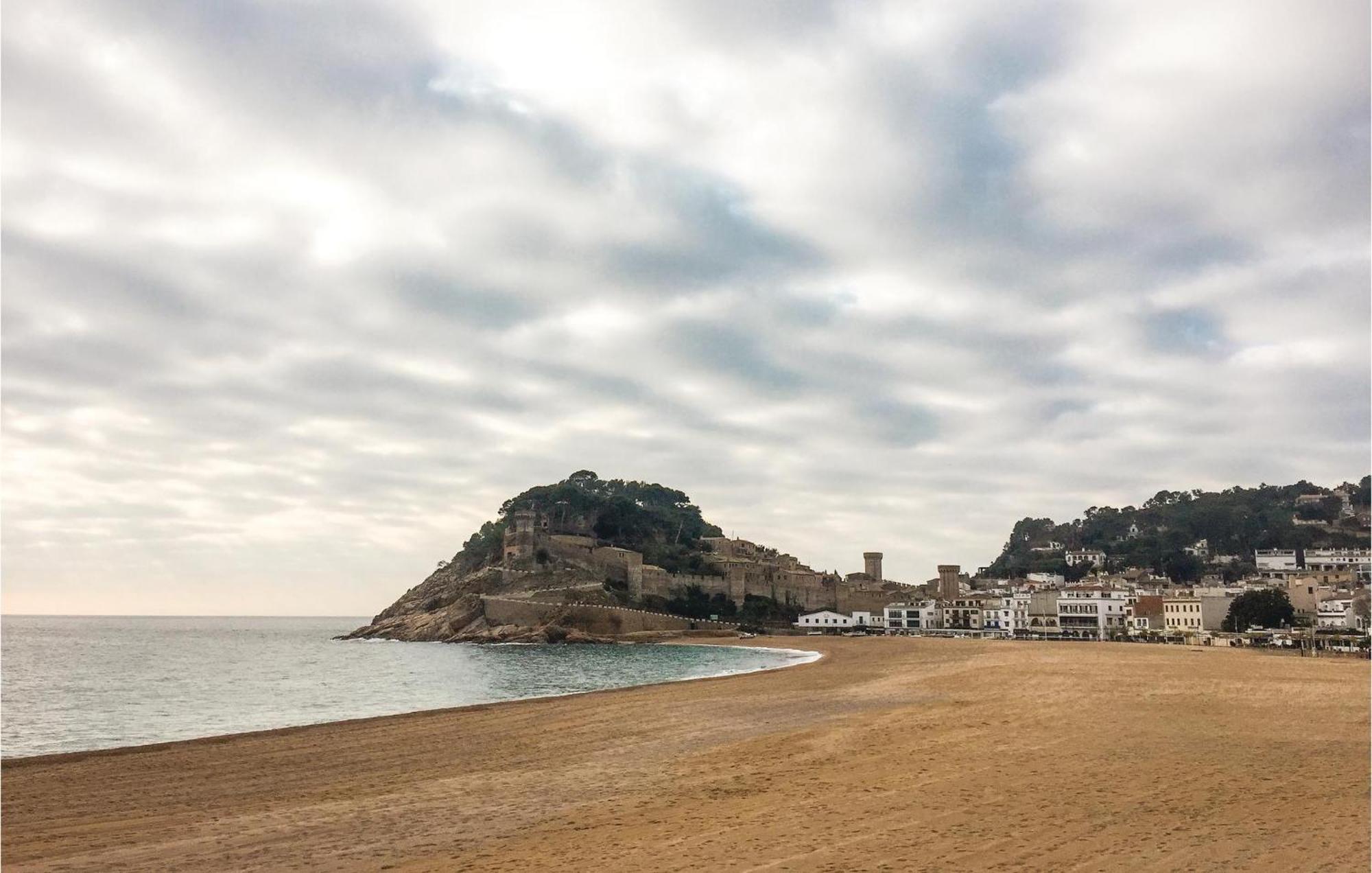 Amazing Apartment In Tossa De Mar With Wifi 외부 사진